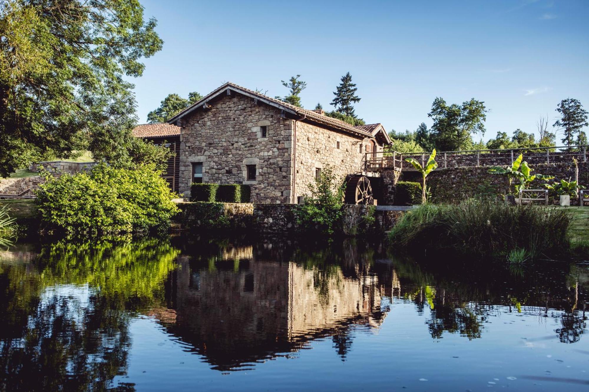 Hotel Domaine Des Etangs, Auberge Resorts Collection Massignac Экстерьер фото